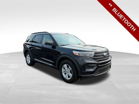 Used 2020 Ford Explorer XLT AWD/4WD image 9