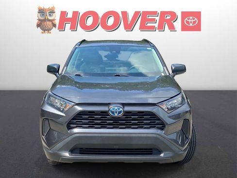 Used 2022 Toyota RAV4 LE AWD/4WD image 6