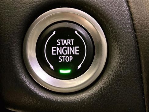 Certified 2022 GMC Yukon SLT w/ SLT Premium Package image 34