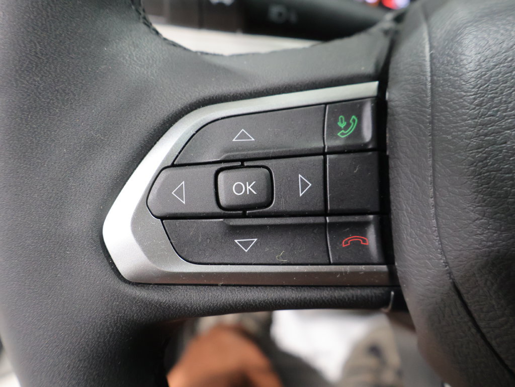 Used 2025 Jeep Compass Limited AWD/4WD image 30