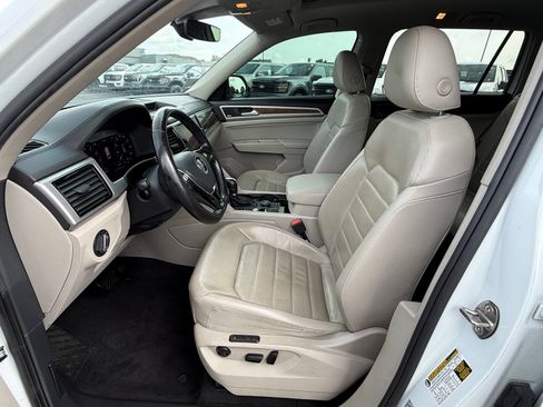 Used 2018 Volkswagen Atlas SEL Premium AWD/4WD image 13