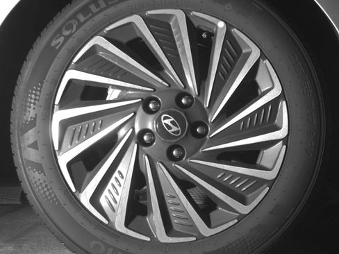 Used 2025 Hyundai Sonata SEL FWD image 15