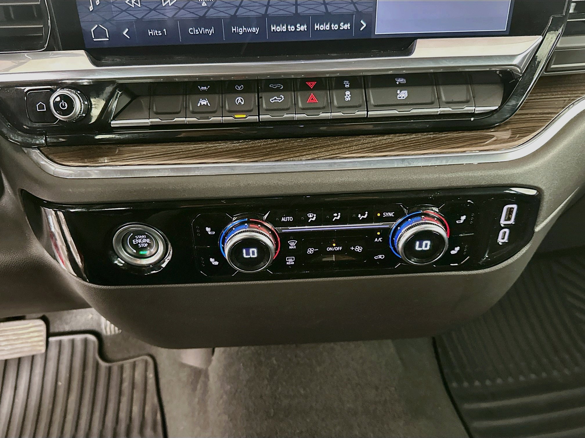Used 2024 GMC Sierra 1500 Elevation AWD/4WD image 22