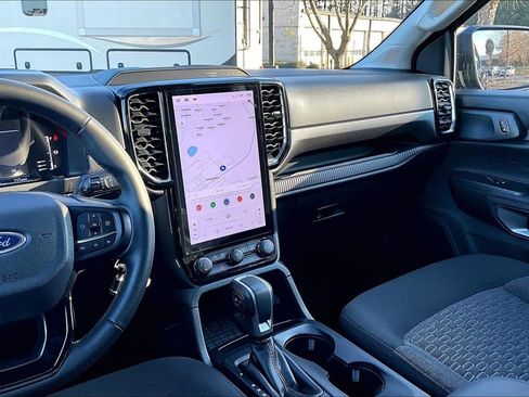 Used 2025 Ford Ranger XLT image 6