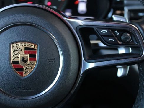 Used 2017 Porsche Macan AWD/4WD image 41