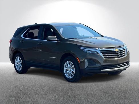 Used 2024 Chevrolet Equinox LT FWD image 6