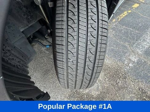 Used 2025 Subaru Outback Premium w/ Popular Package #1A AWD/4WD image 3
