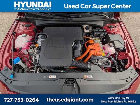 Used 2024 Hyundai Elantra Limited image 13