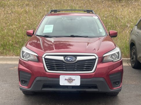 Used 2019 Subaru Forester Premium AWD/4WD image 2
