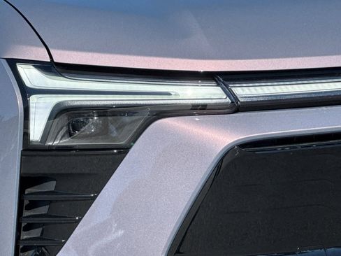 Used 2026 Chevrolet Blazer EV RS AWD/4WD image 41