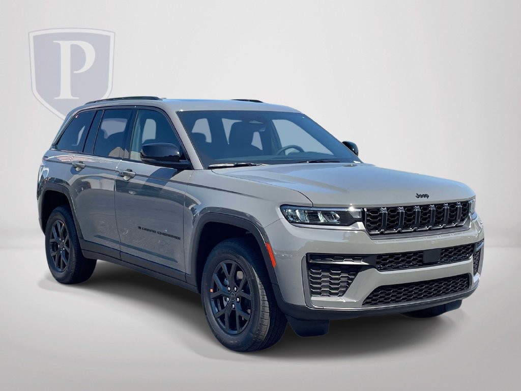 New 2027 Jeep Grand Cherokee Altitude AWD/4WD image 2
