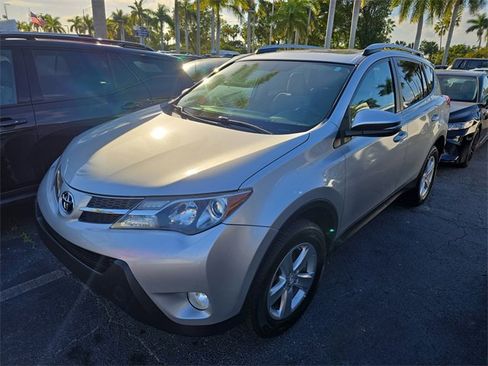 Used 2014 Toyota RAV4 XLE image 24