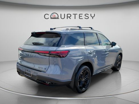 Certified 2026 INFINITI QX60 Sport w/ Dark Cargo Package AWD/4WD image 3