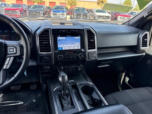 Used 2016 Ford F150 XLT w/ Equipment Group 302A Luxury AWD/4WD image 6