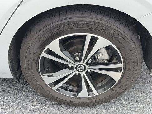 Used 2022 Nissan Sentra SV w/ Trunk Package FWD image 27