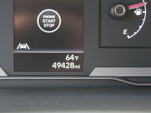 Used 2022 Hyundai Santa Cruz SEL image 9