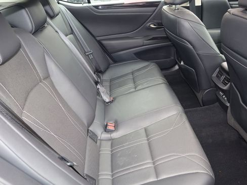 Used 2019 Lexus ES 350 w/ Accessory Package image 30