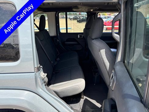 Used 2024 Jeep Wrangler Unlimited Sahara AWD/4WD image 13