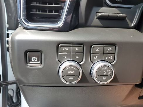 Used 2026 GMC Sierra 2500 Denali Ultimate AWD/4WD image 30