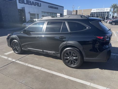 Certified 2023 Subaru Outback Onyx Edition image 4