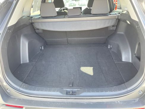 Used 2025 Toyota RAV4 XLE image 32