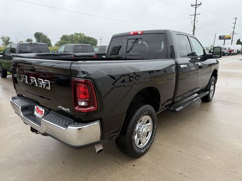Used 2025 RAM 2500 Tradesman AWD/4WD image 36