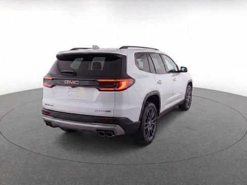 Certified 2025 GMC Acadia Elevation FWD image 4