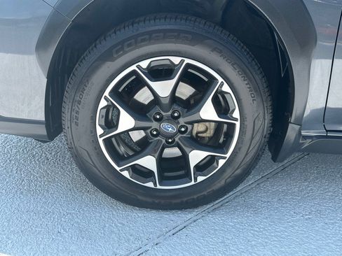 Used 2020 Subaru Crosstrek 2.0i Premium w/ Moonroof Package 1 AWD/4WD image 19