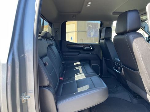 Used 2023 GMC Sierra 1500 SLT w/ SLT Premium Plus Package RWD image 33