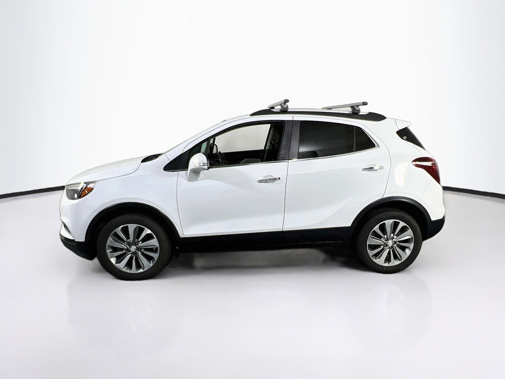 Used 2018 Buick Encore Preferred AWD/4WD image 8