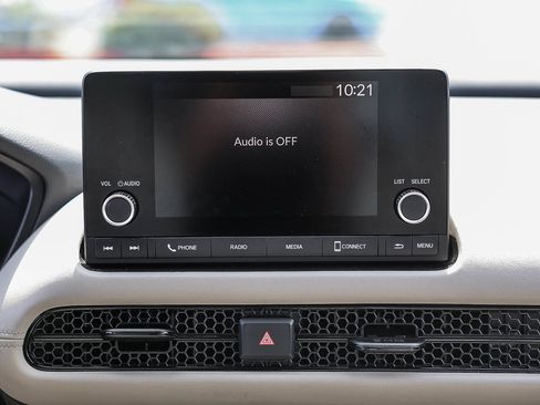 Certified 2024 Honda HR-V LX image 4