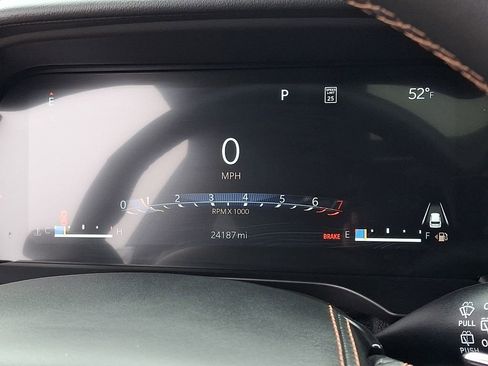 Used 2023 Jeep Grand Cherokee Summit w/ Luxury Tech Group V image 26