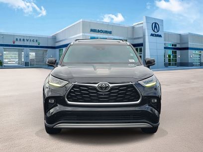 Used 2021 Toyota Highlander Platinum