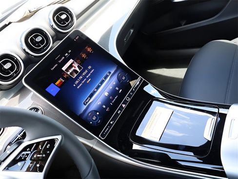 Certified 2025 Mercedes-Benz C 300 4MATIC Sedan image 21