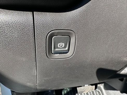 New 2025 GMC Sierra 1500 Pro w/ Pro Value Package image 25