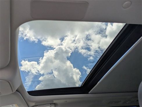 New 2025 Lincoln Navigator Reserve image 19