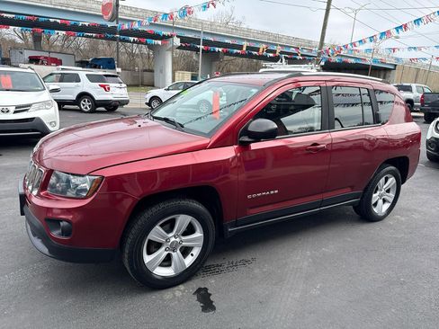 Used 2015 Jeep Compass Sport w/ Power Value Group image 8