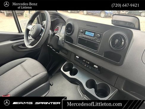 New 2025 Mercedes-Benz Sprinter 2500 image 2