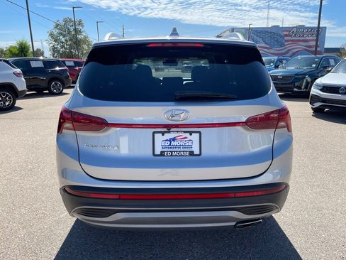 Used 2023 Hyundai Santa Fe SEL FWD image 4