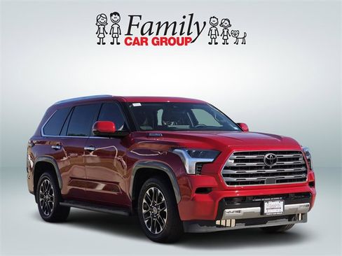 Used 2024 Toyota Sequoia Limited image 2