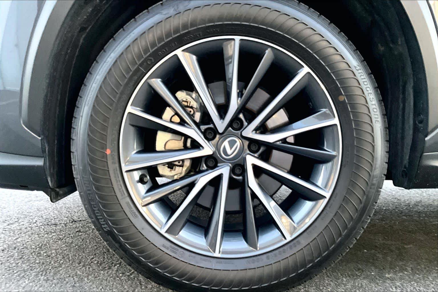Certified 2026 Lexus NX 350 AWD w/ Accessory Package (2T) image 34