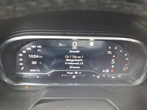 Used 2022 GMC Yukon SLE w/ Gmc Pro Safety Plus Package AWD/4WD image 21