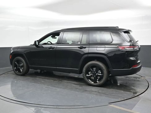 New 2025 Jeep Grand Cherokee L Limited w/ Black Appearance Package image 7