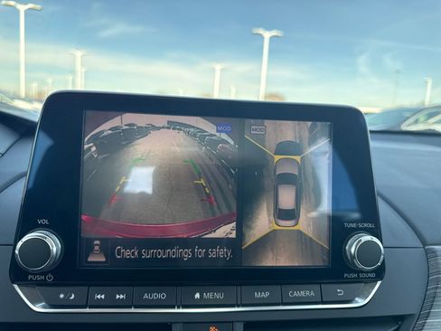 Used 2019 Nissan Altima 2.5 Platinum image 21