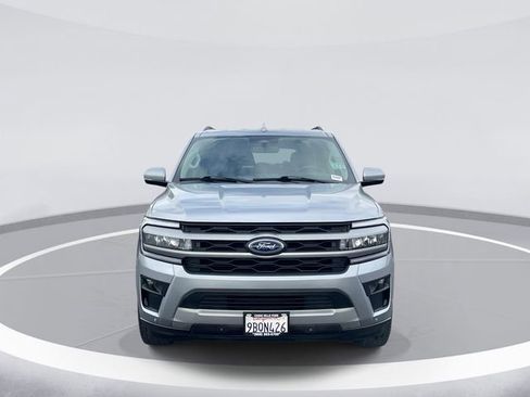 Certified 2022 Ford Expedition XLT RWD image 2