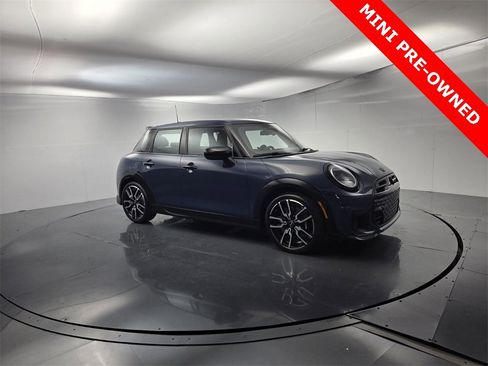 Used 2026 MINI Cooper S image 2