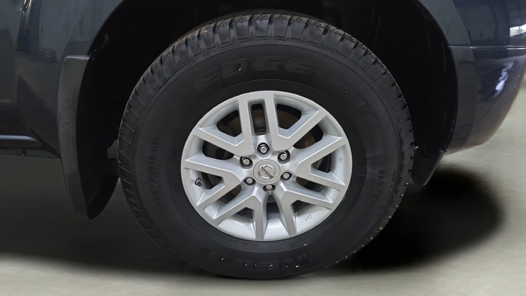 Used 2018 Nissan Frontier SV AWD/4WD image 30