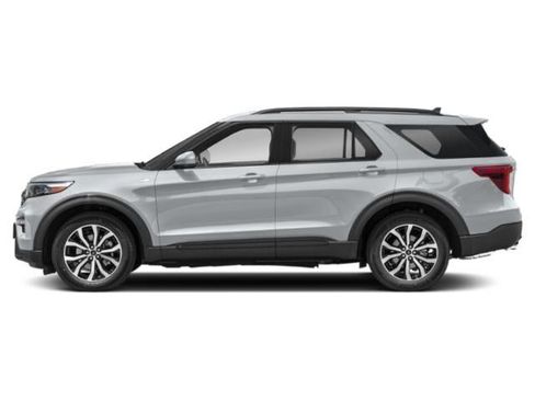 Used 2022 Ford Explorer ST-Line w/ Class IV Trailer Tow Package image 2