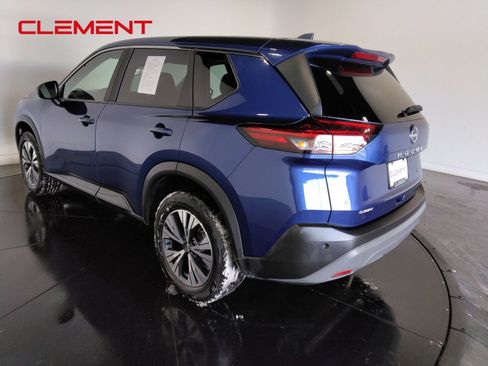 Used 2023 Nissan Rogue SV image 8