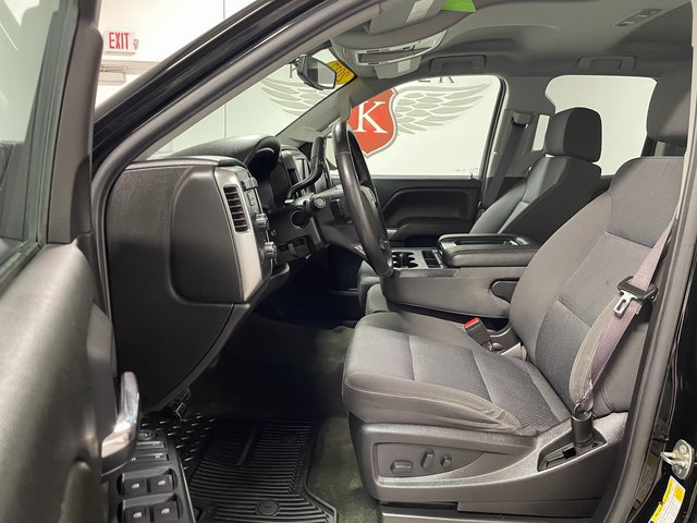 Used 2017 Chevrolet Silverado 1500 LT w/ All Star Edition AWD/4WD image 11